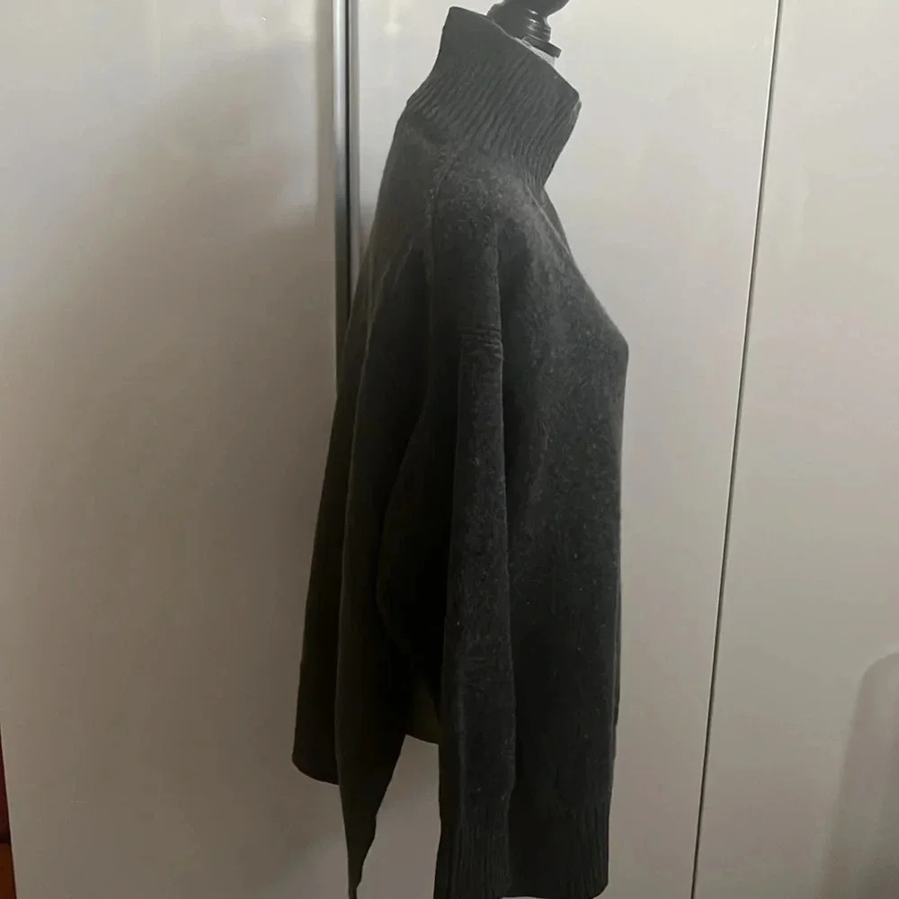 H&M Grey Wool Blend Sweater Oversized Mock Neck Long, Size L - Picture 7 of 9